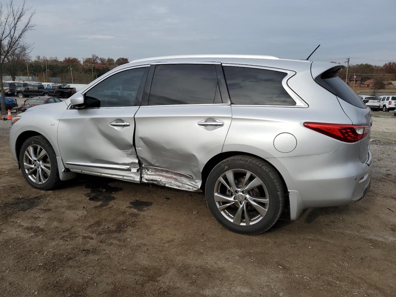 2014 Infiniti QX60 - Image 2