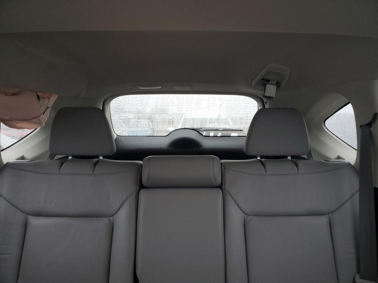 2016 Honda CR-V - Image 10