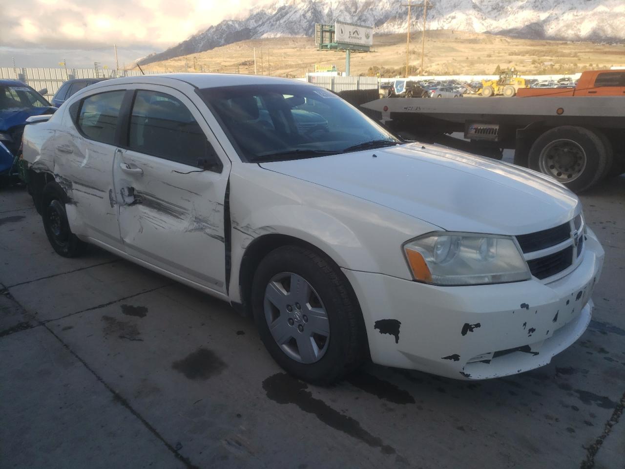 2010 Dodge Avenger - Image 4