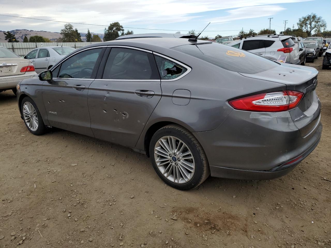 2014 Ford Fusion - Image 2