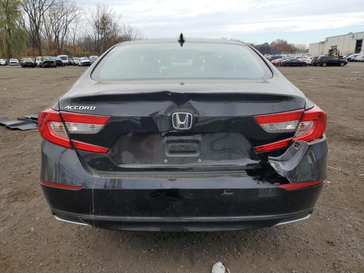 2018 Honda Accord Ex VIN: 1HGCV1F40JA065796 Lot: 78757514