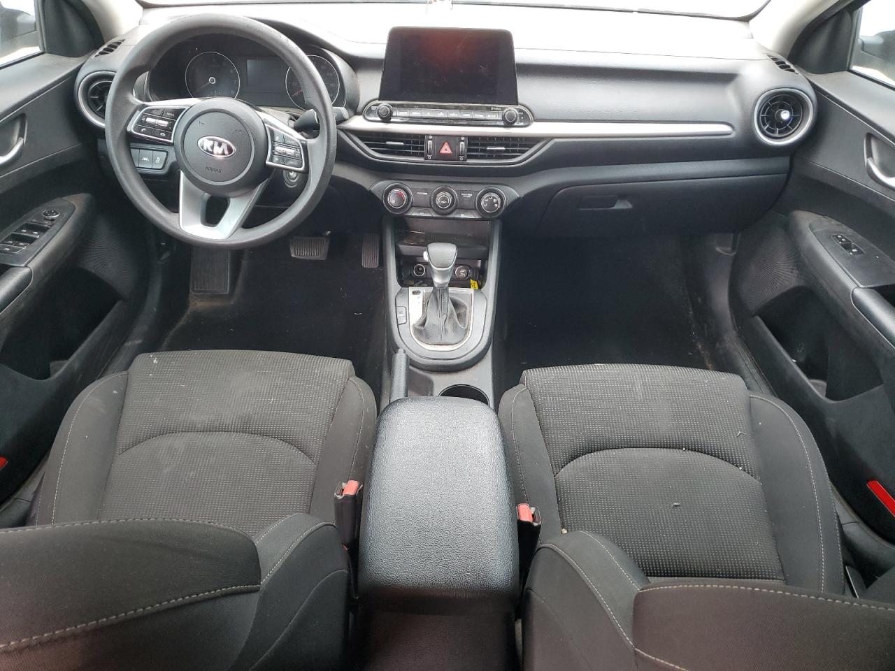 2021 Kia Forte - Image 8