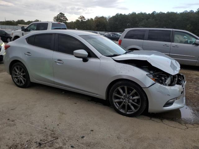  MAZDA 3 2018 Silver