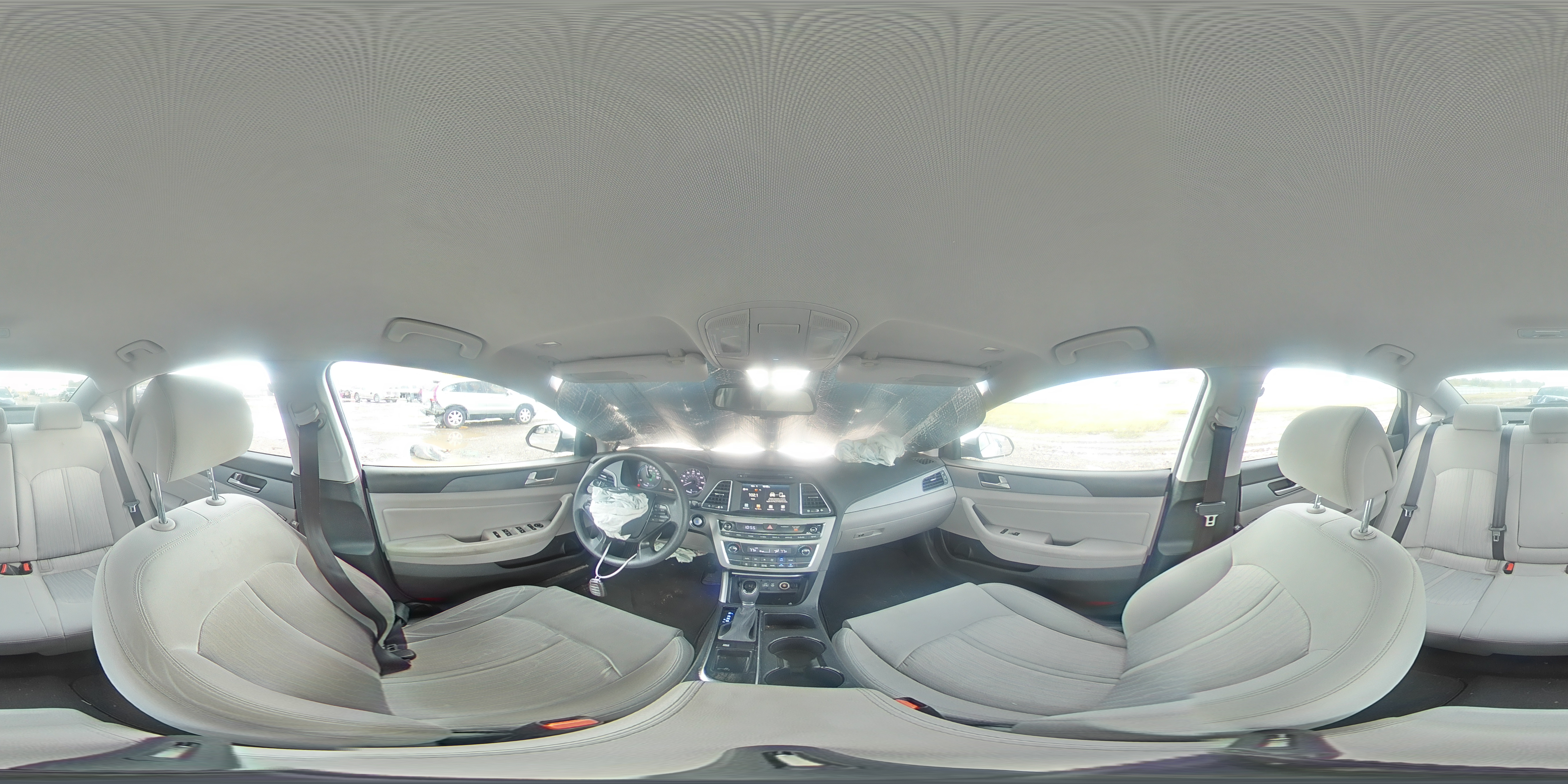 2017 Hyundai Sonata - Image 13