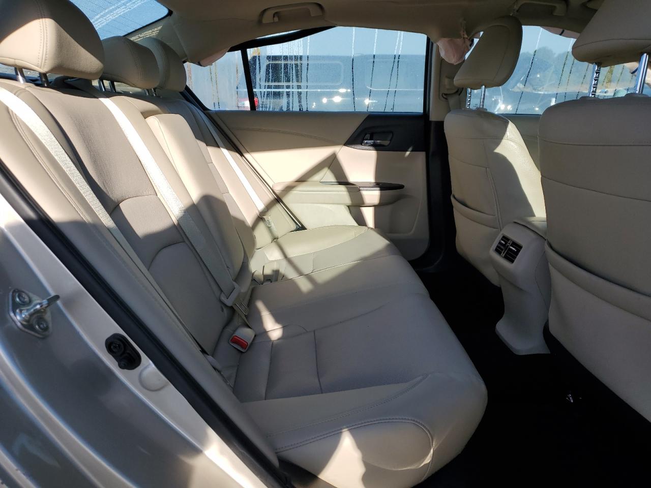 2015 Honda Accord - Image 10