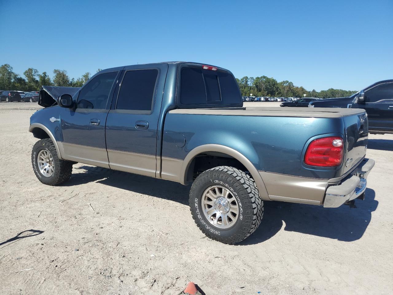 2002 Ford F-150 - Image 2