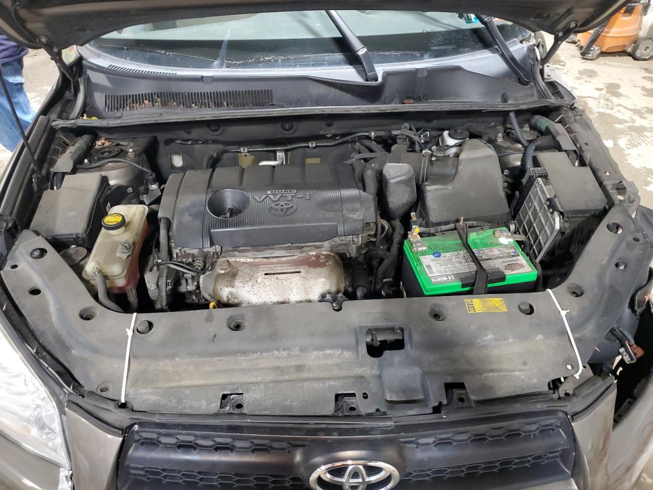 2011 Toyota RAV 4 - Image 11