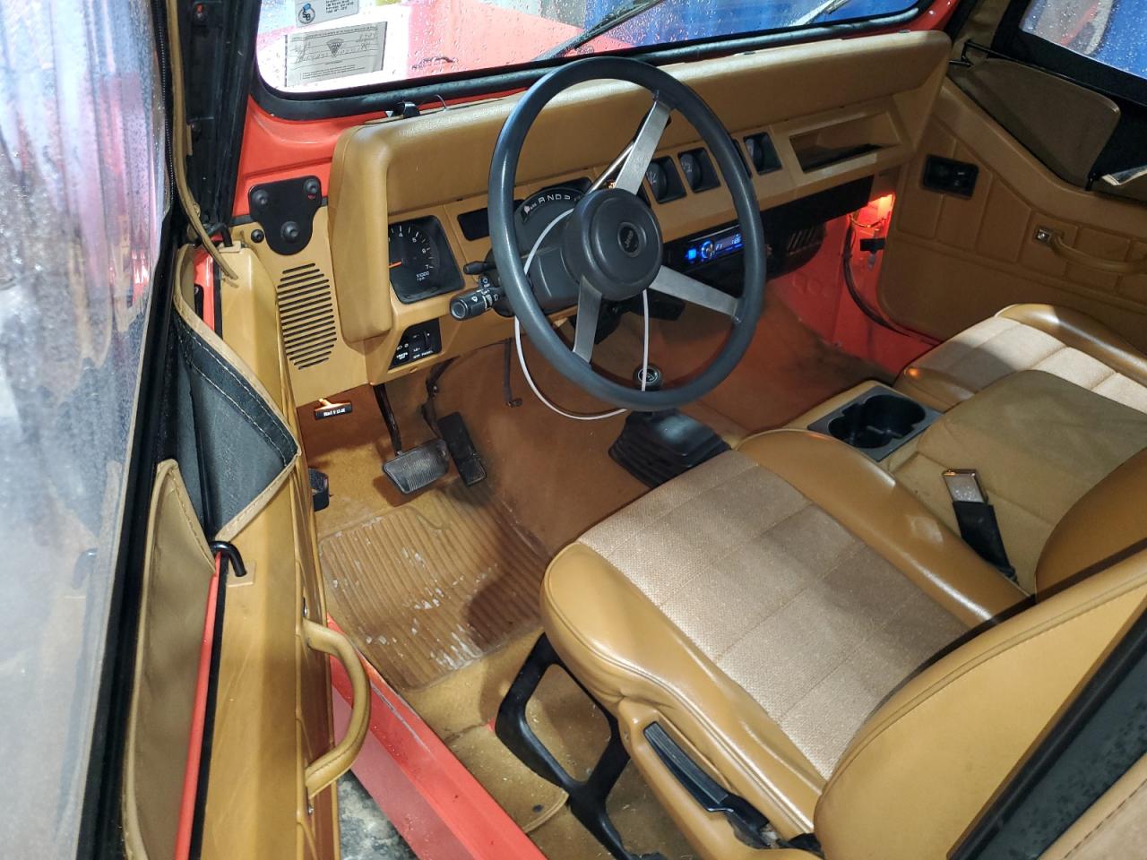 1995 Jeep Wrangler - Image 8