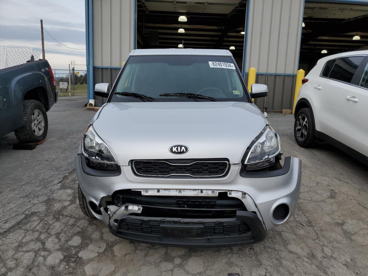 VIN KNDJT2A60D7587081 2013 KIA SOUL no.5