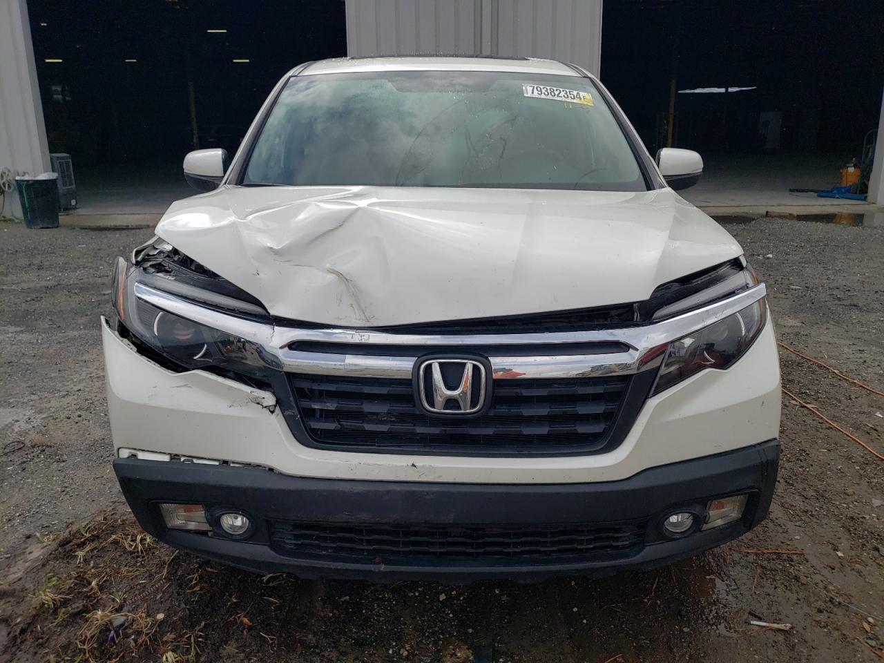 2017 Honda Ridgeline Rts VIN: 5FPYK2F45HB010594 Lot: 79382354