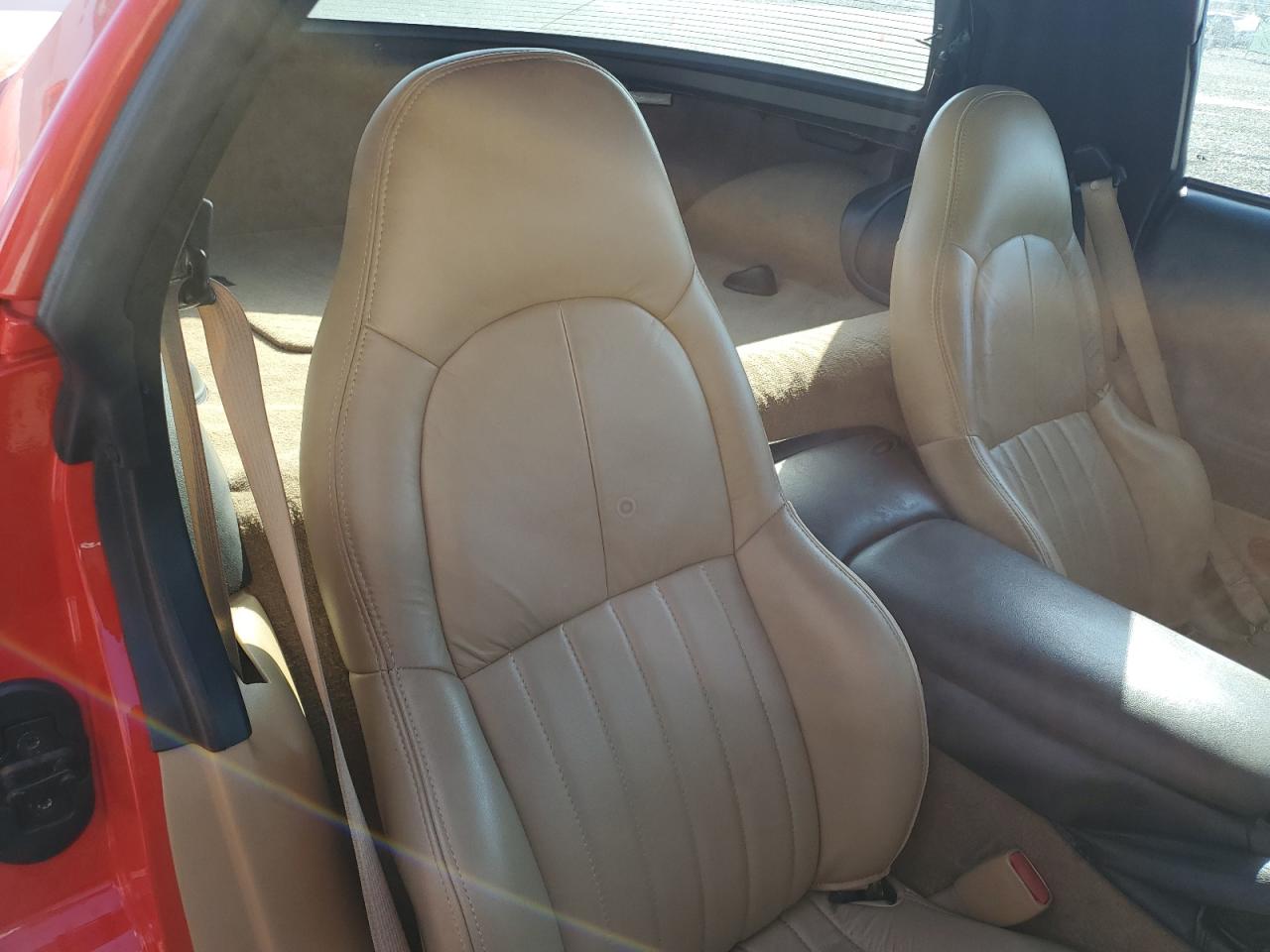 2000 Chevrolet Corvette - Image 10