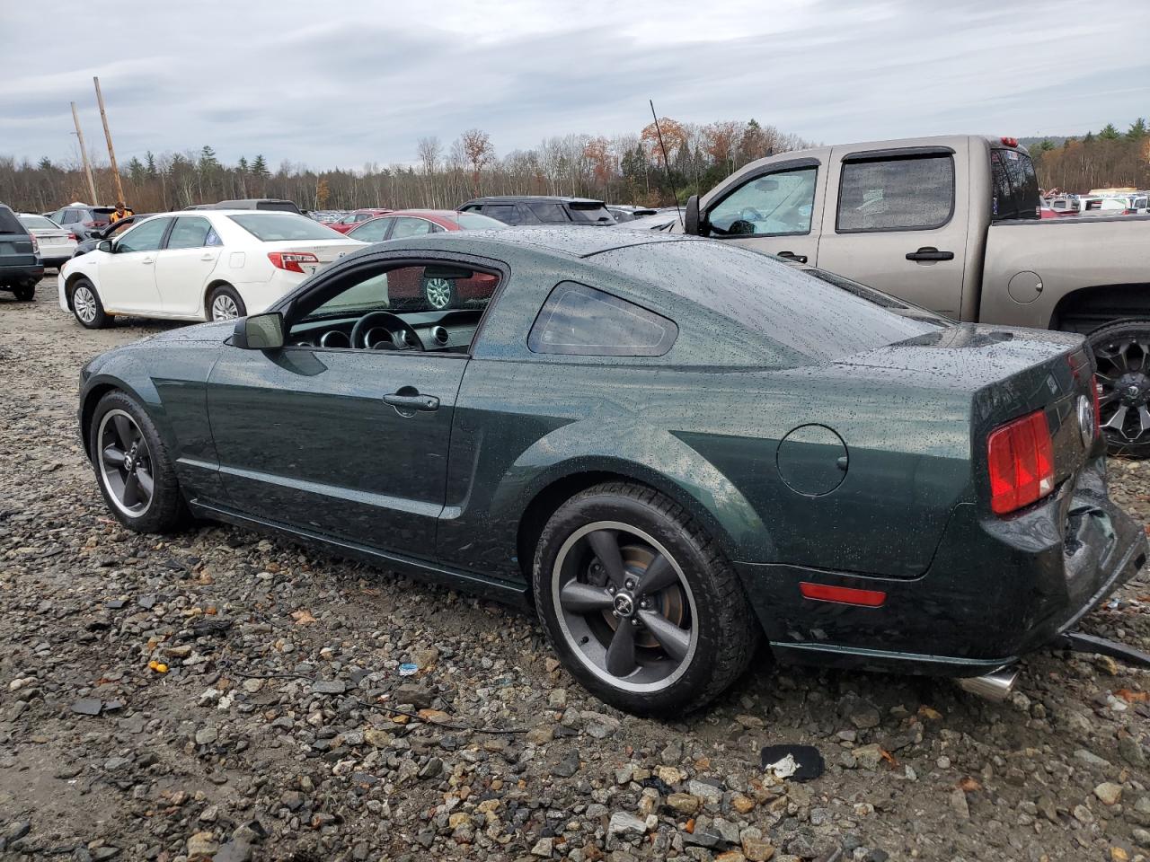 2008 Ford Mustang - Image 2