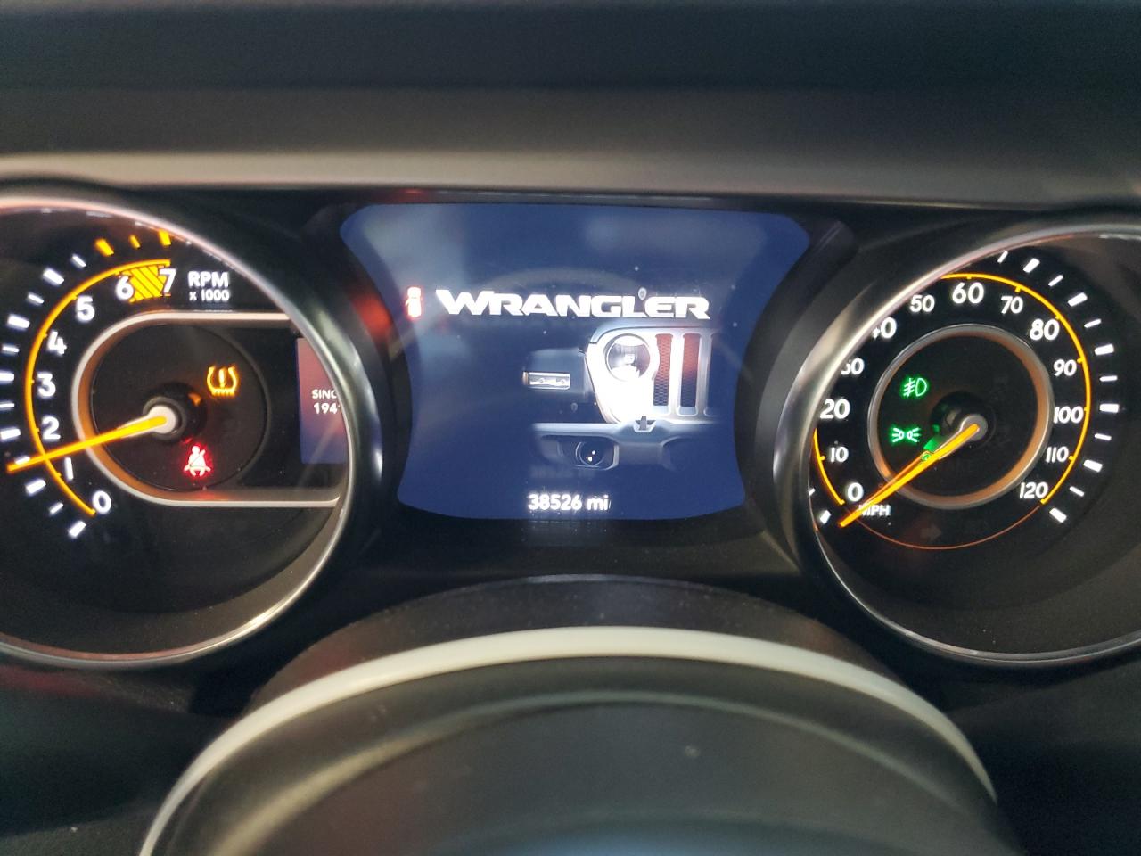 2021 Jeep Wrangler - Image 9