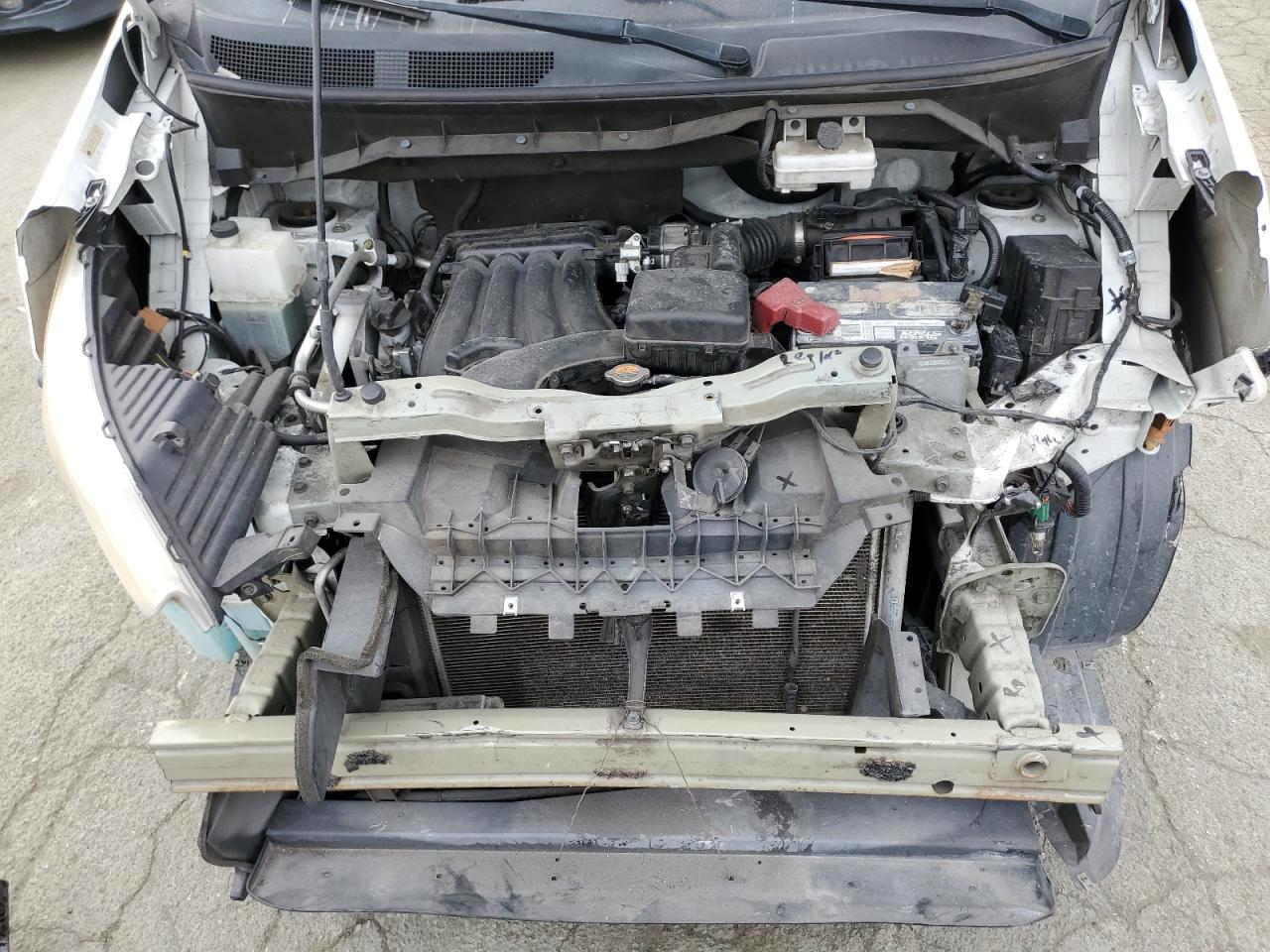 2015 Chevrolet Express - Image 11
