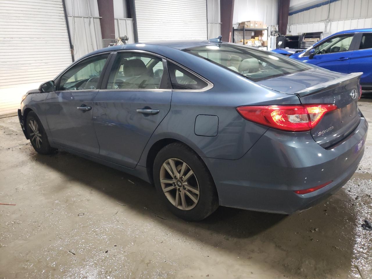 2016 Hyundai Sonata - Image 2