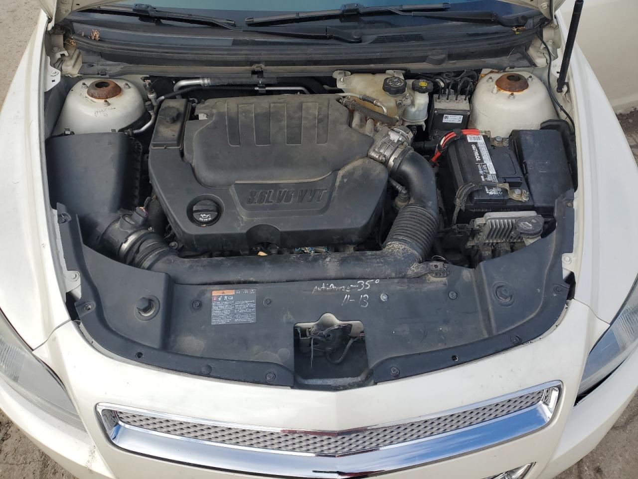 2010 Chevrolet Malibu - Image 12