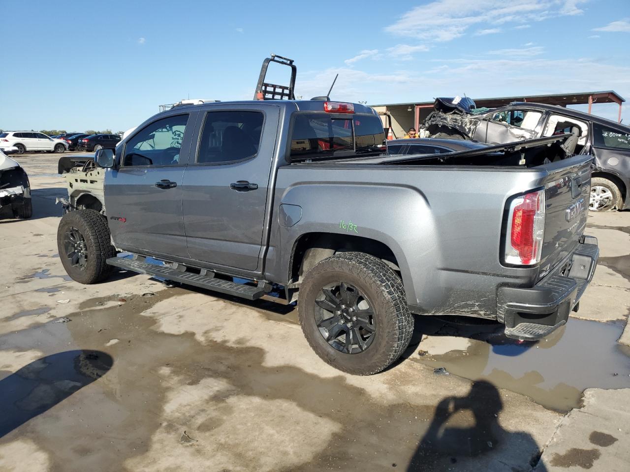 VIN 1GTG6FEN9N1123530 2022 GMC CANYON no.2