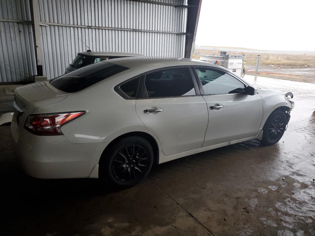 VIN 1N4AL3AP8FN308477 2015 NISSAN ALTIMA no.3