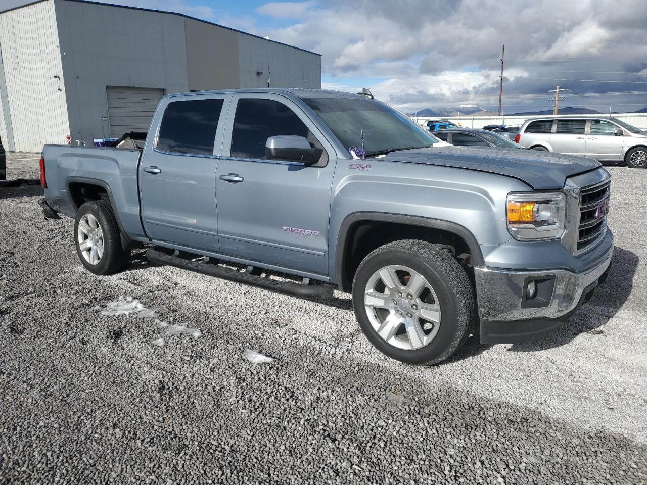 2015 GMC Sierra - Image 4