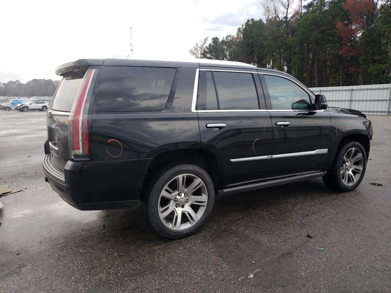 2015 Cadillac Escalade - Image 3