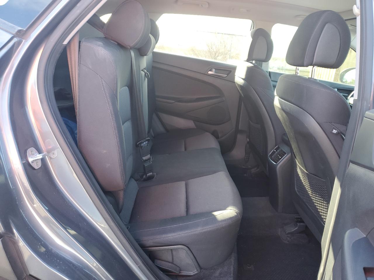 2017 Hyundai Tucson - Image 11