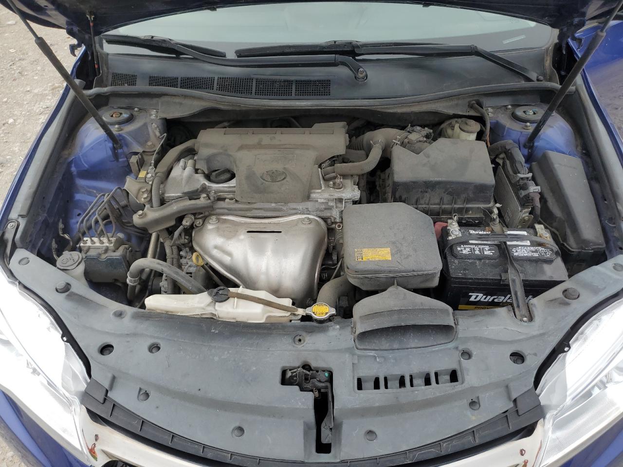 2015 Toyota Camry - Image 11