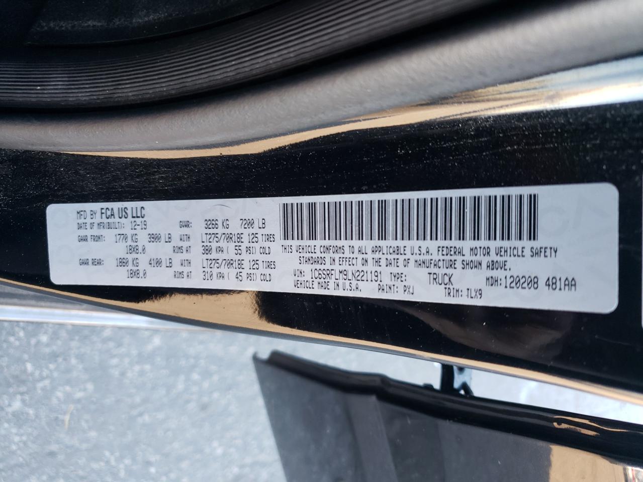 2020 RAM 1500 - Image 12