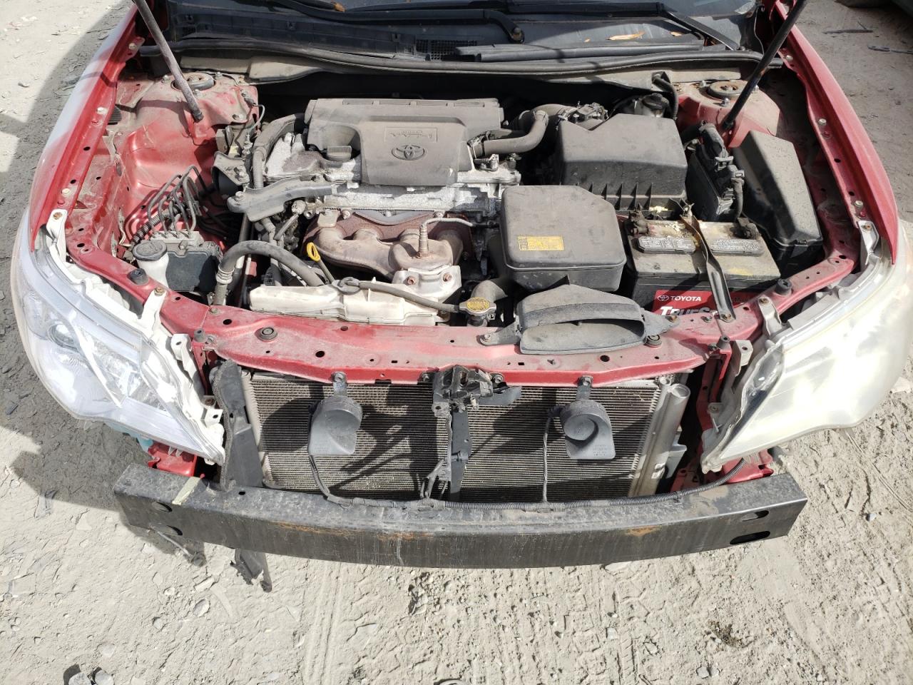 2012 Toyota Camry - Image 11