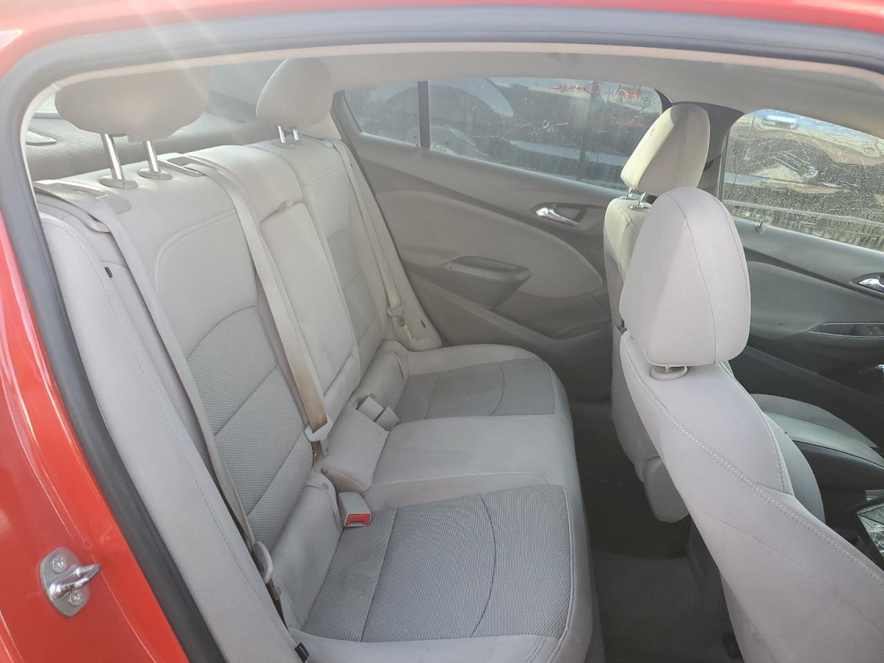 2016 Chevrolet Cruze - Image 10