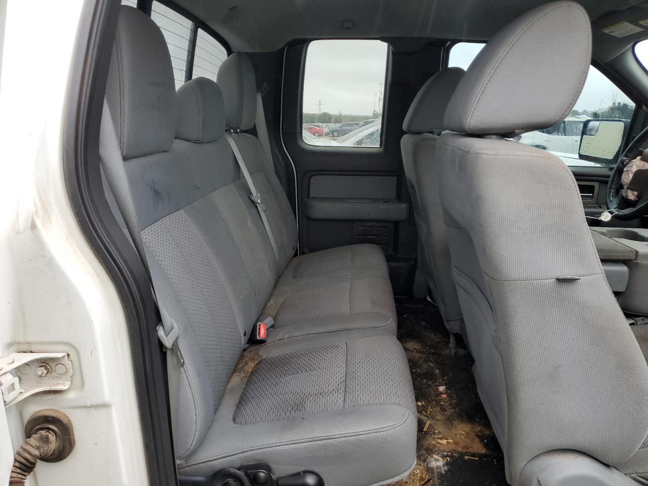 2011 Ford F-150 - Image 11