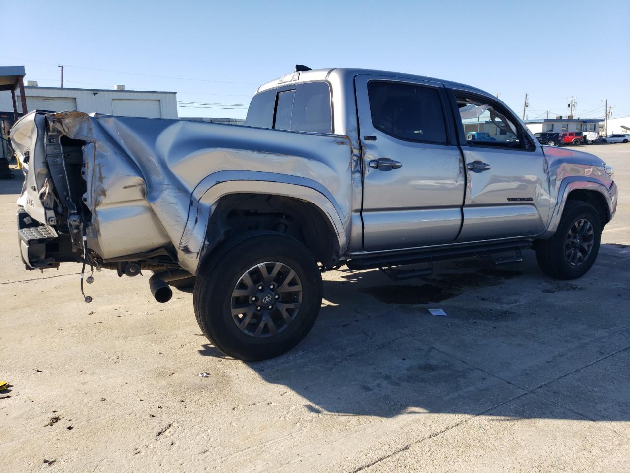 2021 Toyota Tacoma - Image 3