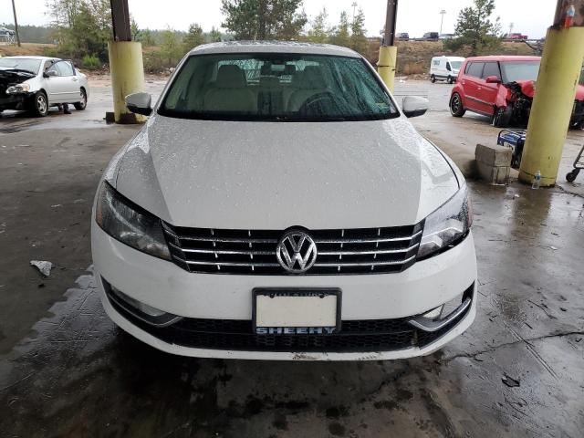  VOLKSWAGEN PASSAT 2014 Білий