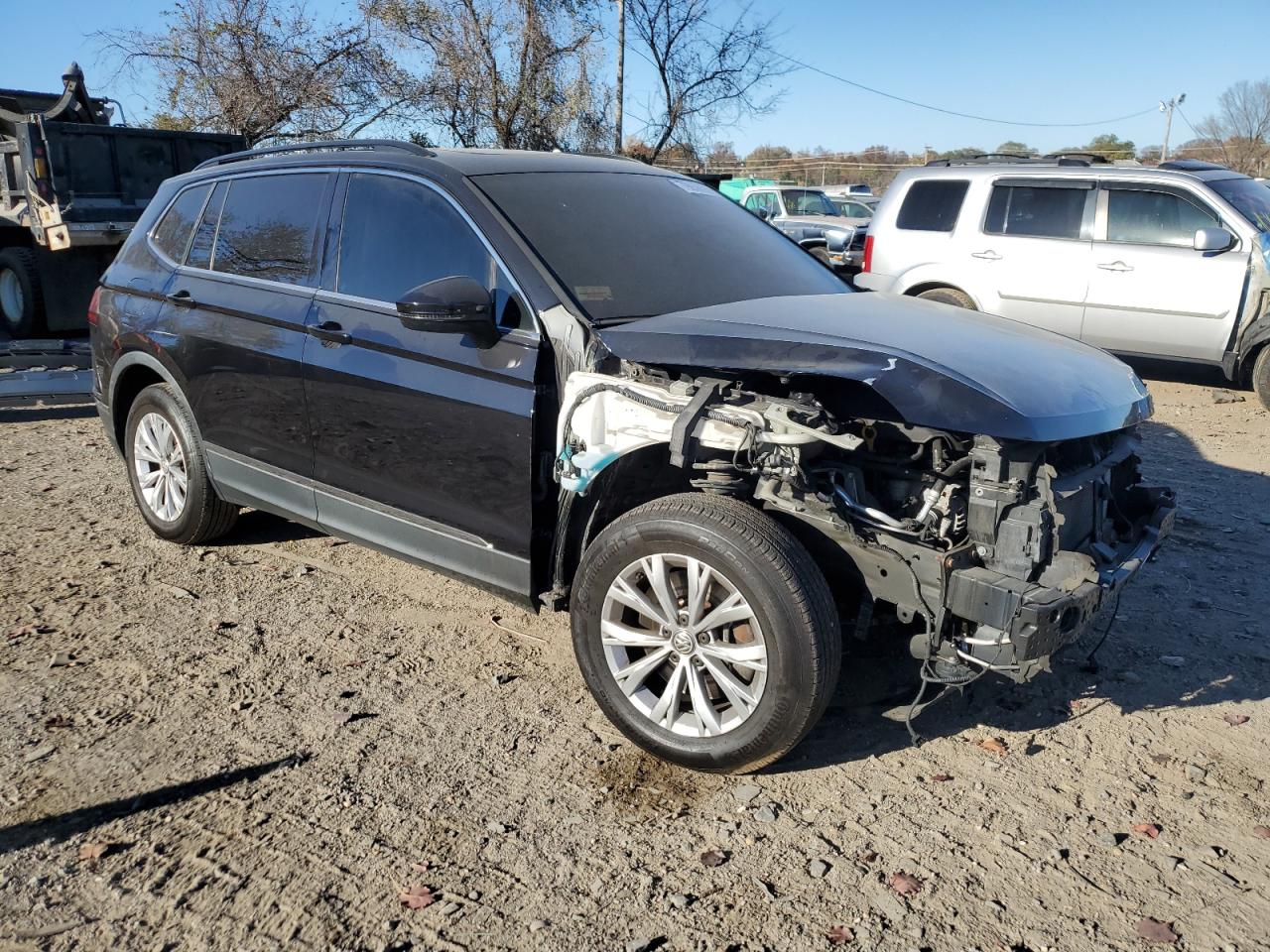 2018 Volkswagen Tiguan Se VIN: 3VV2B7AX8JM026093 Lot: 79258374