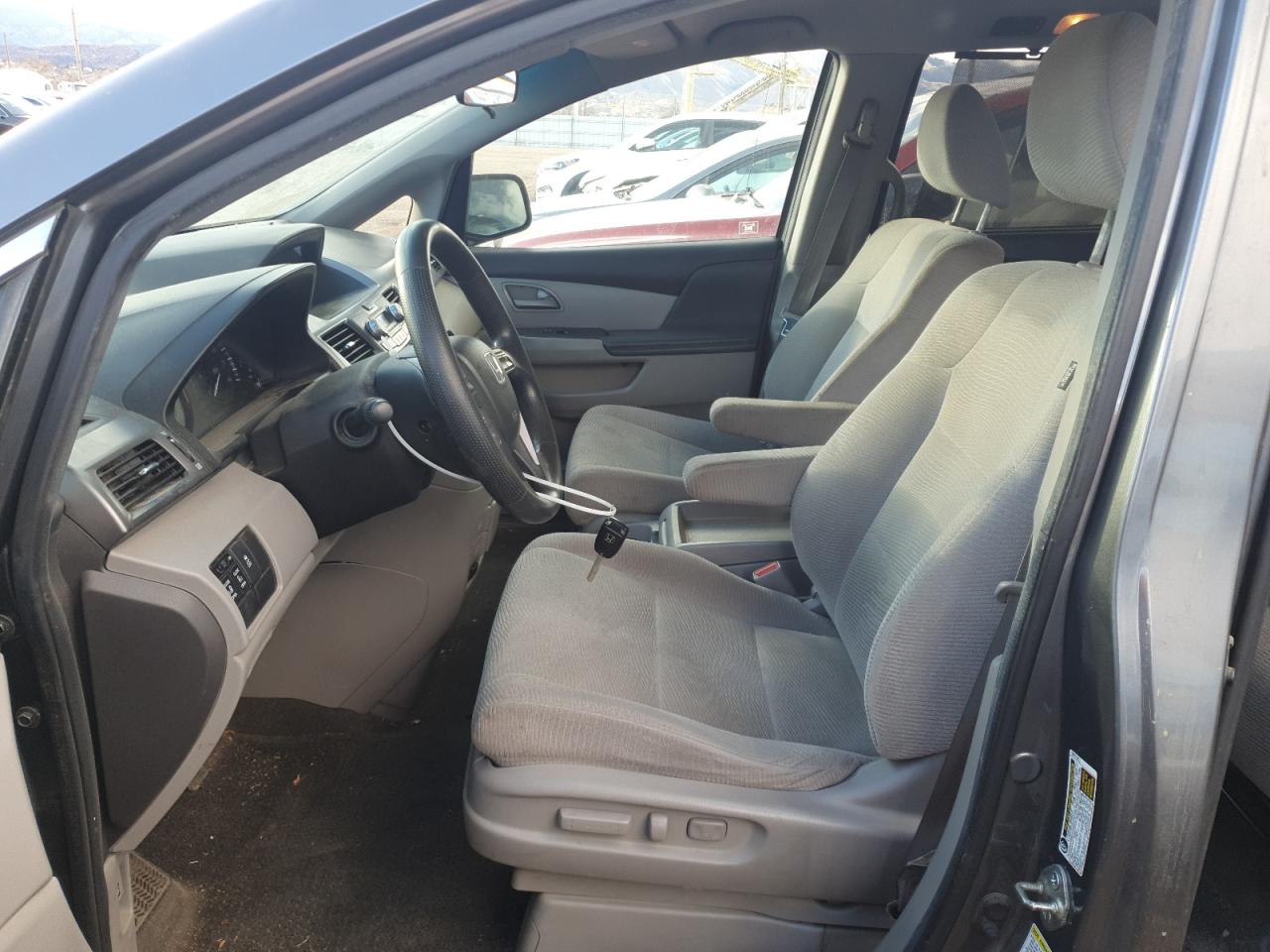 2012 Honda Odyssey - Image 7