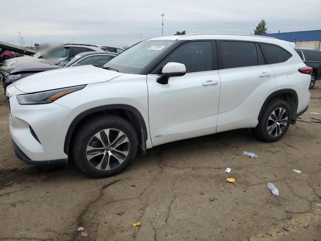 2022 Toyota Highlander Hybrid Xle