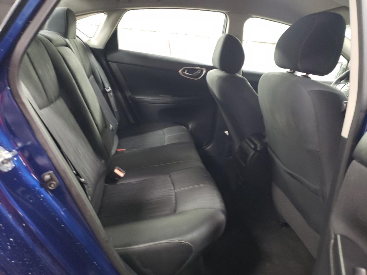 2018 Nissan Sentra - Image 10
