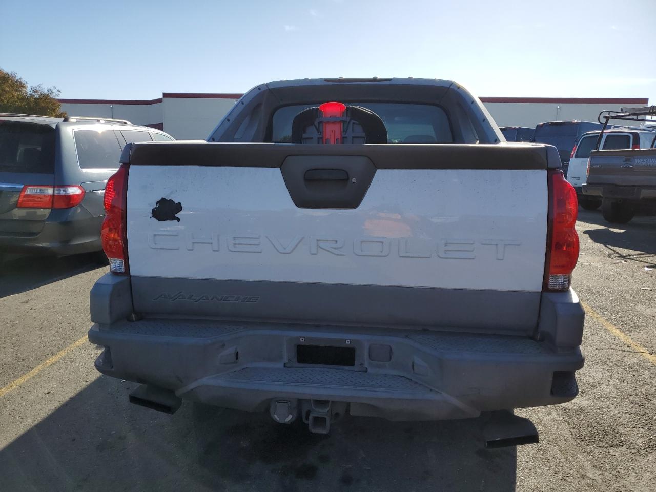 2002 Chevrolet Avalanche C1500 VIN: 3GNEC13T62G168529 Lot: 81345064