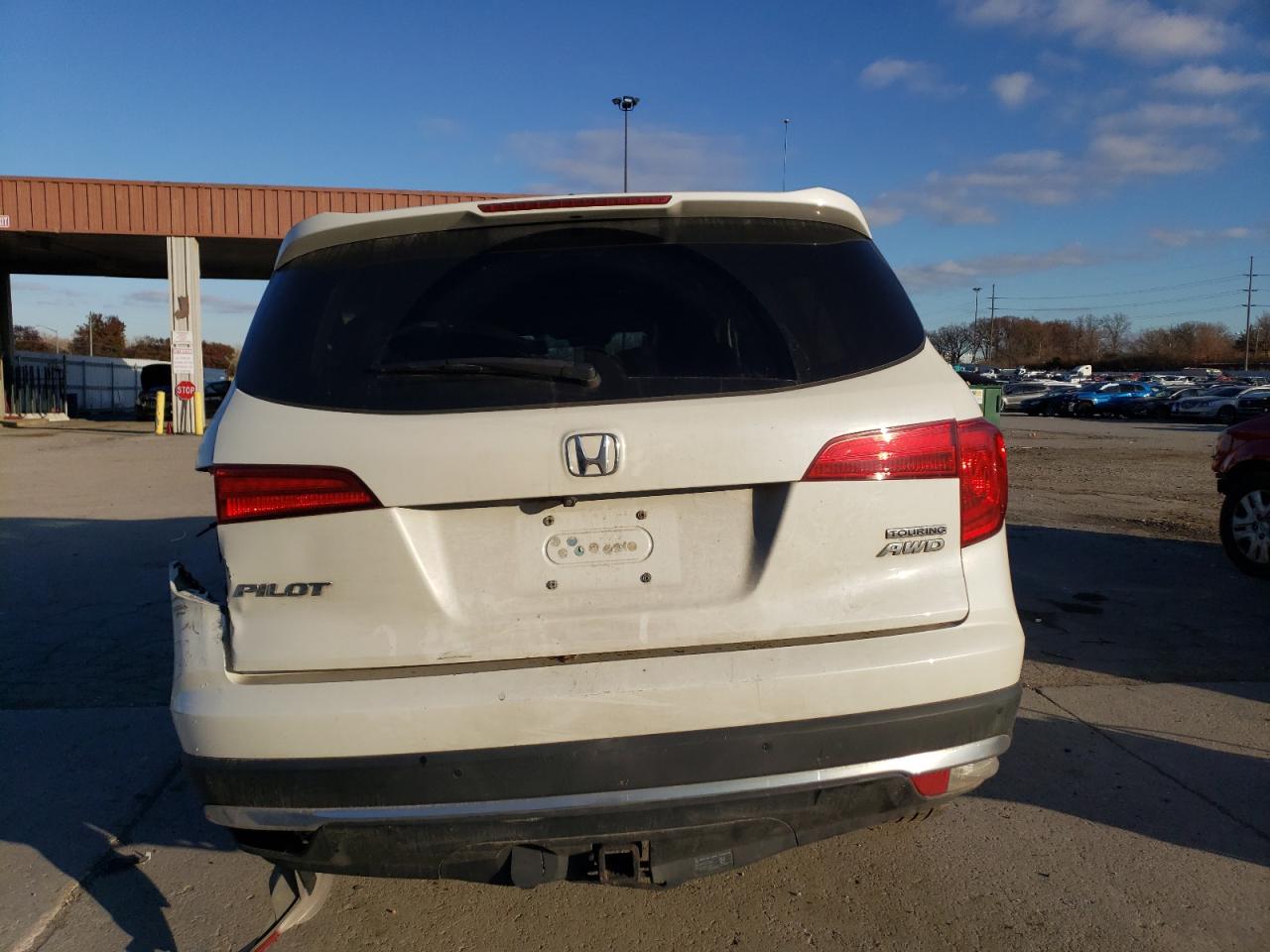2016 Honda Pilot - Image 6