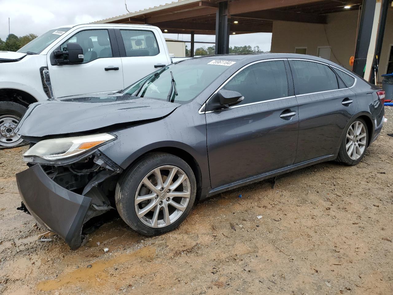 2013 TOYOTA AVALON