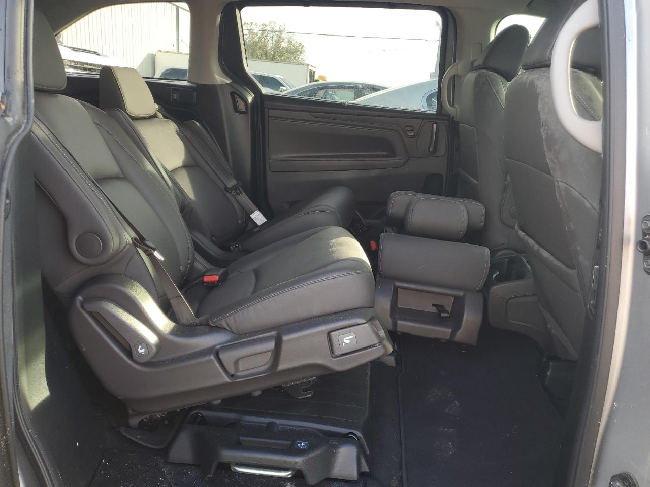 2024 Honda Odyssey - Image 11