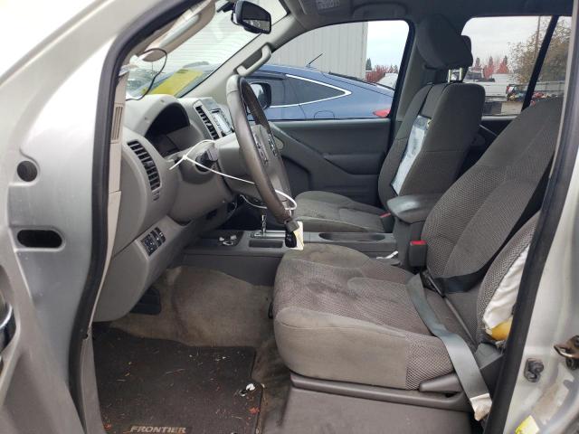  NISSAN FRONTIER 2016 Сріблястий