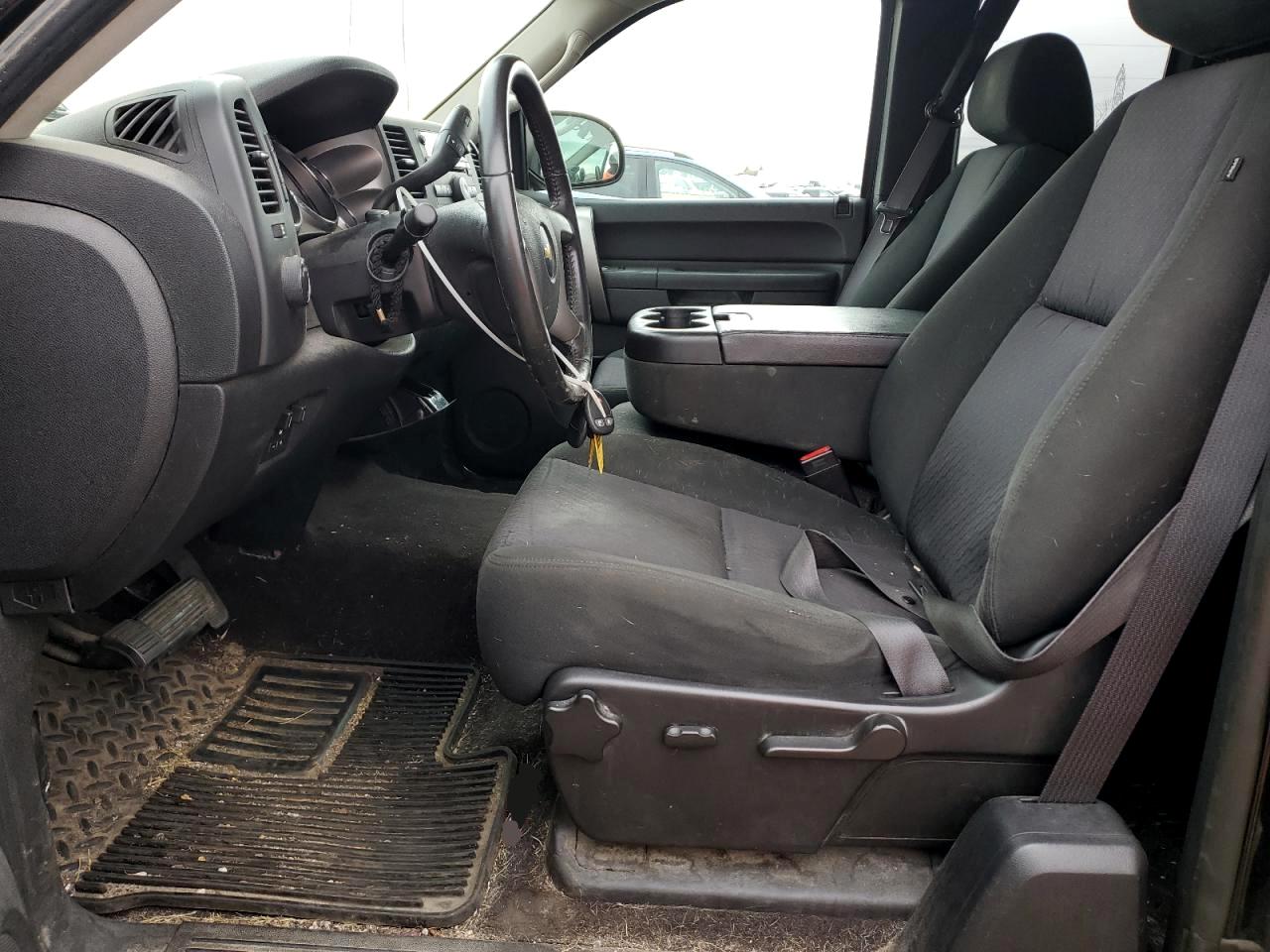 2012 Chevrolet Silverado - Image 7