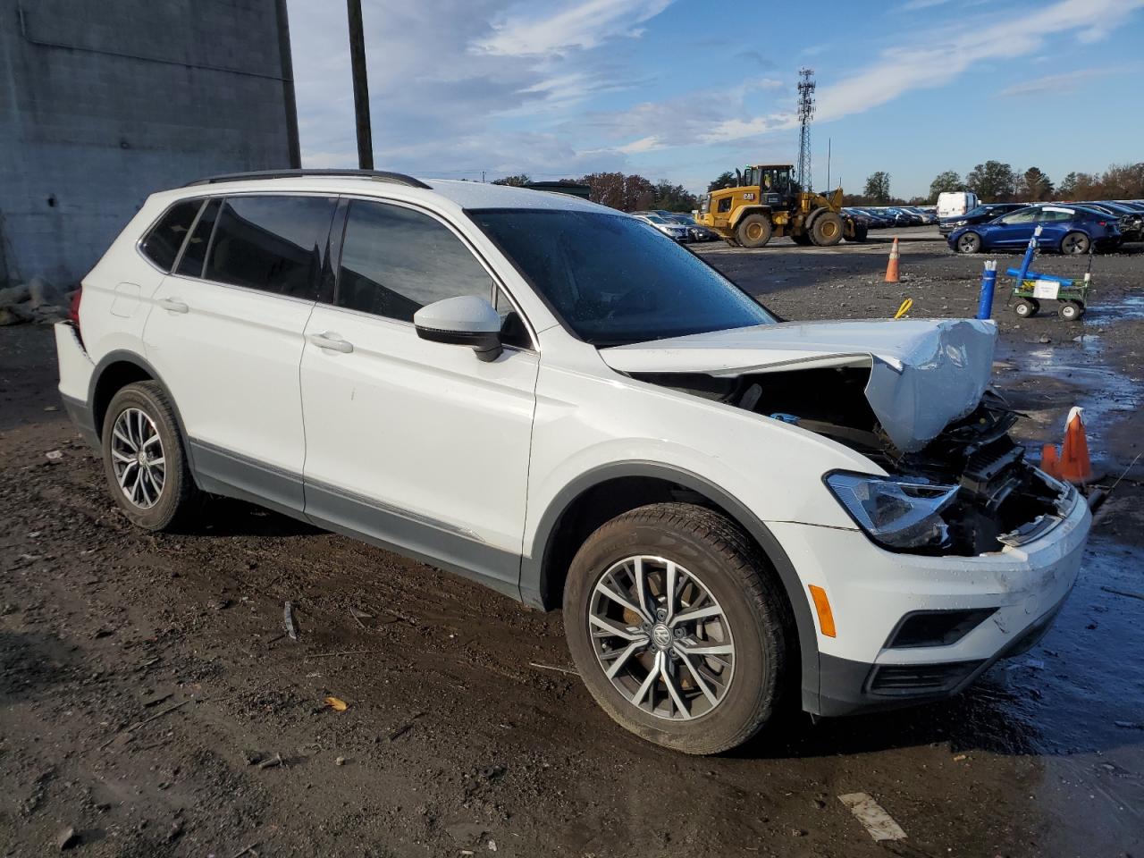 2020 Volkswagen Tiguan - Image 4
