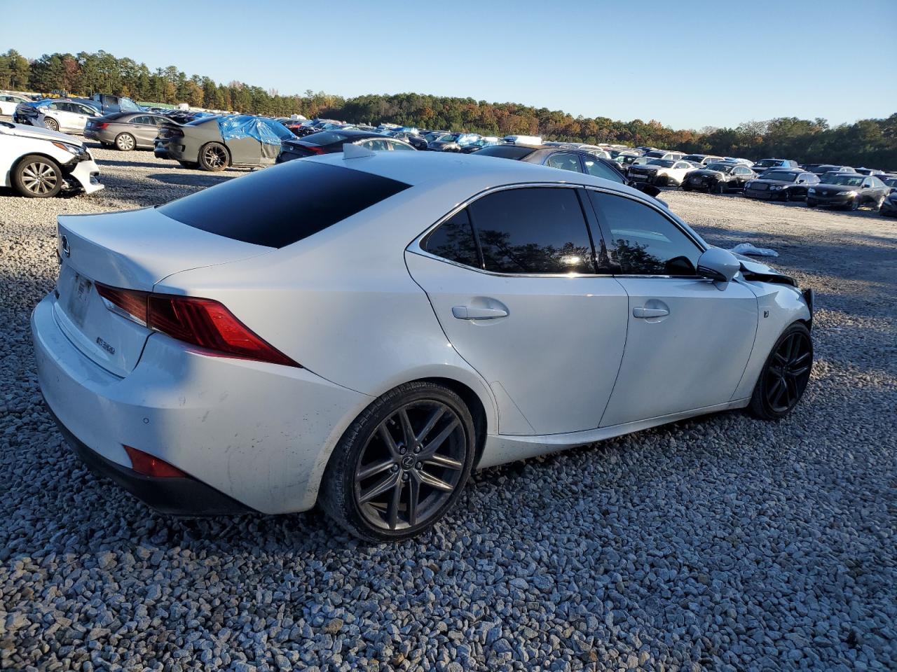 2018 Lexus IS - Image 3
