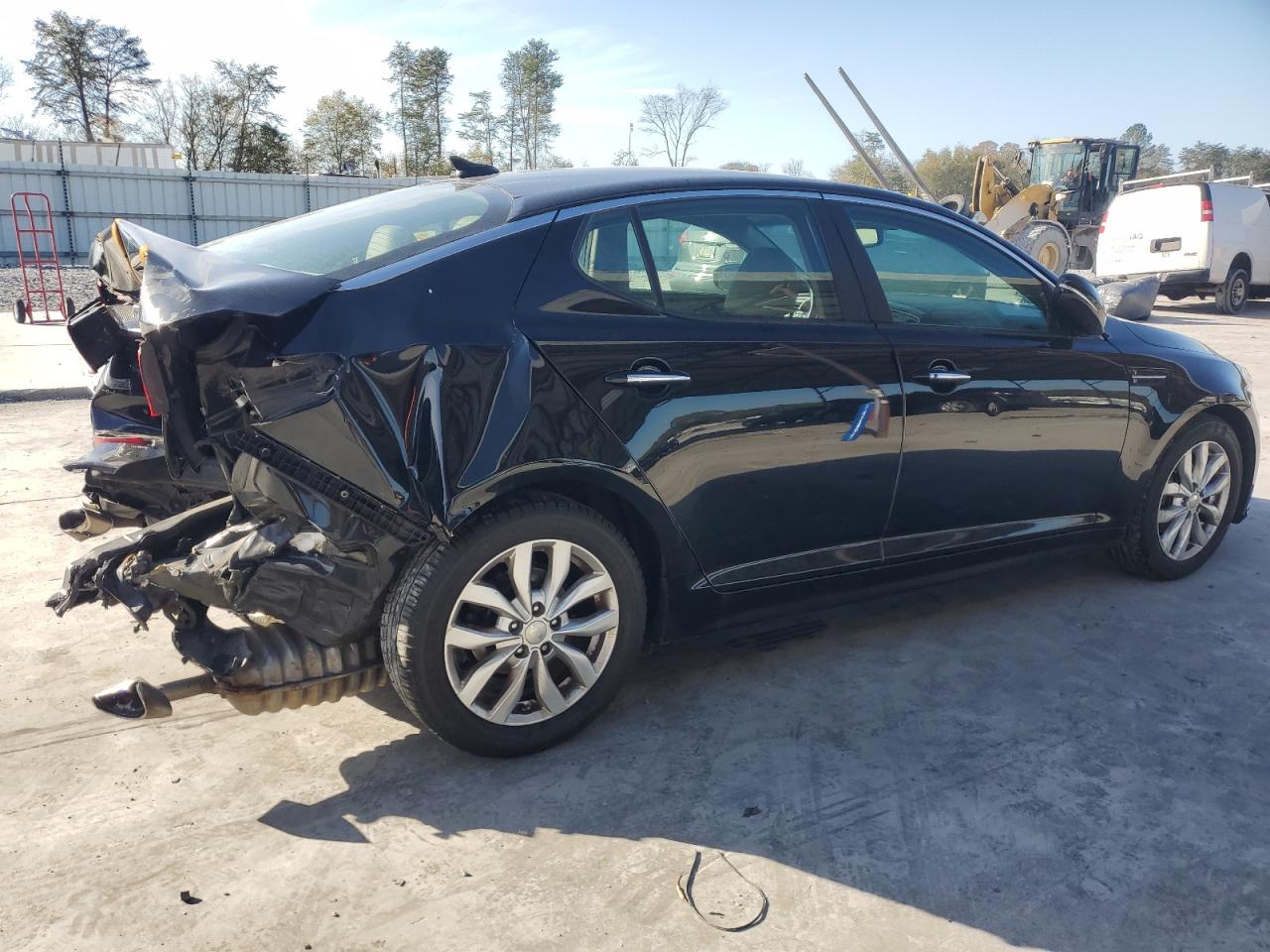 VIN 5XXGN4A71FG437340 2015 KIA OPTIMA no.3