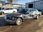 2002 Lincoln Town Car Signature იყიდება Albuquerque-ში, NM - Front End