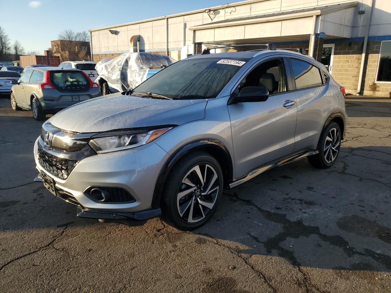 VIN 3CZRU6H14KG703332 2019 HONDA HR-V no.1