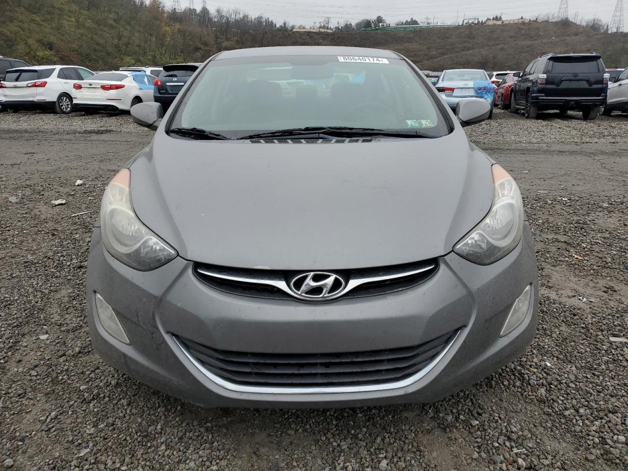 2013 Hyundai Elantra - Image 5