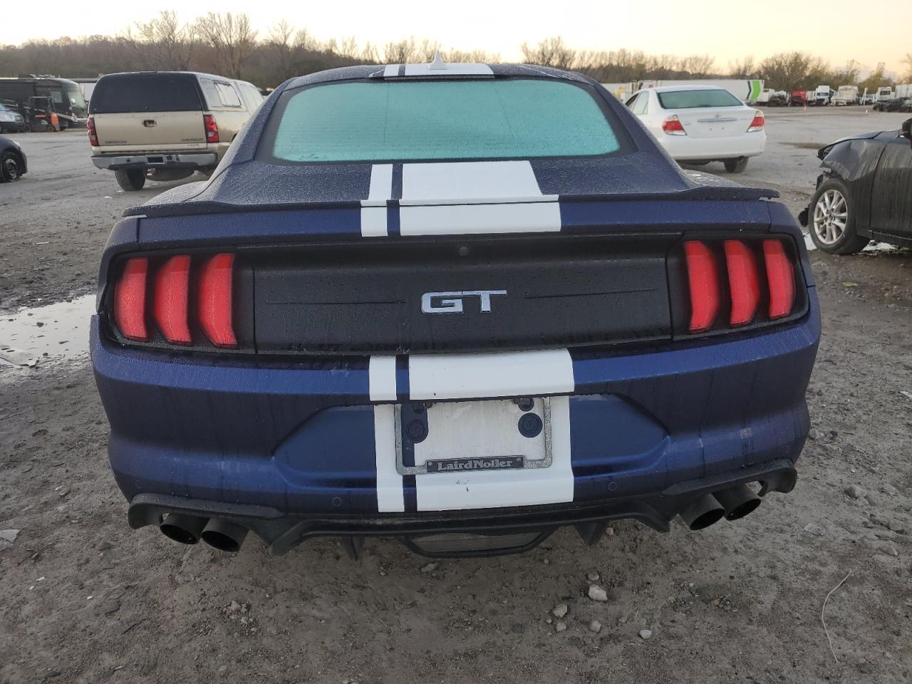 2020 Ford Mustang - Image 6