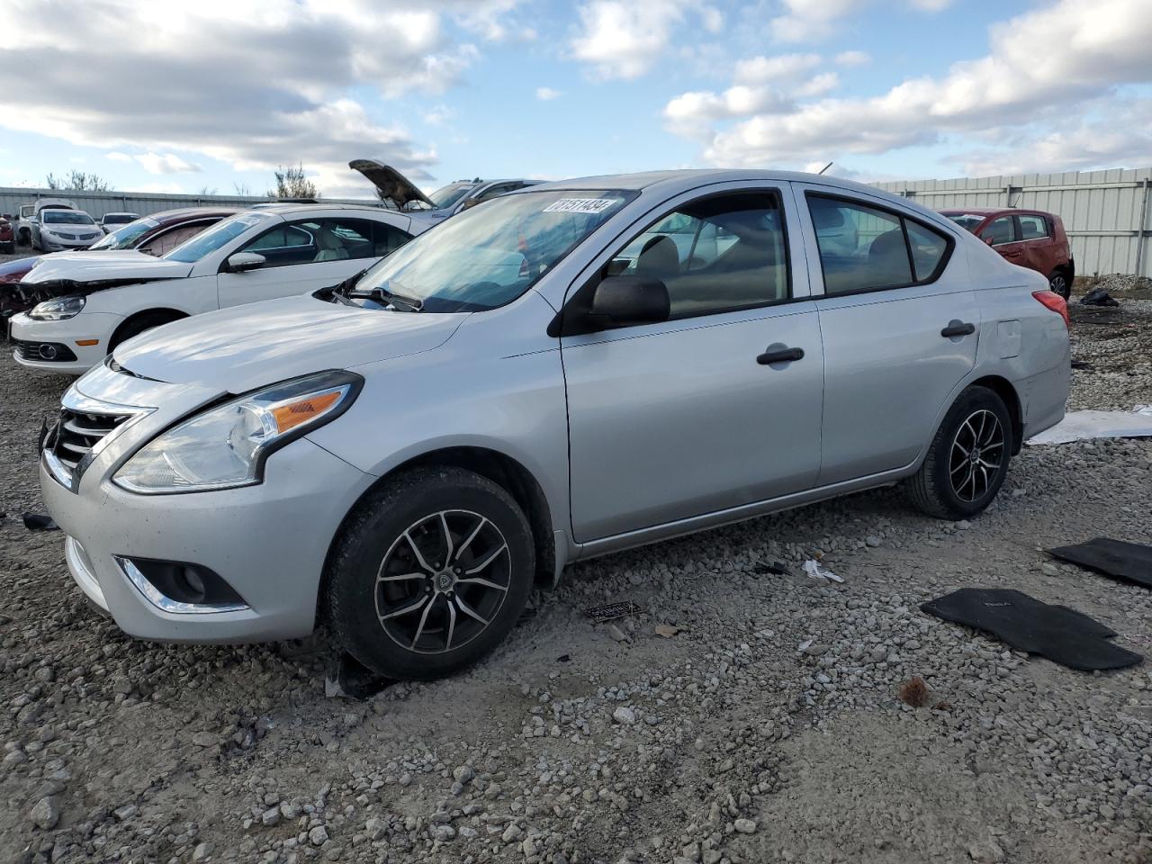 2015 Nissan Versa - Image 1